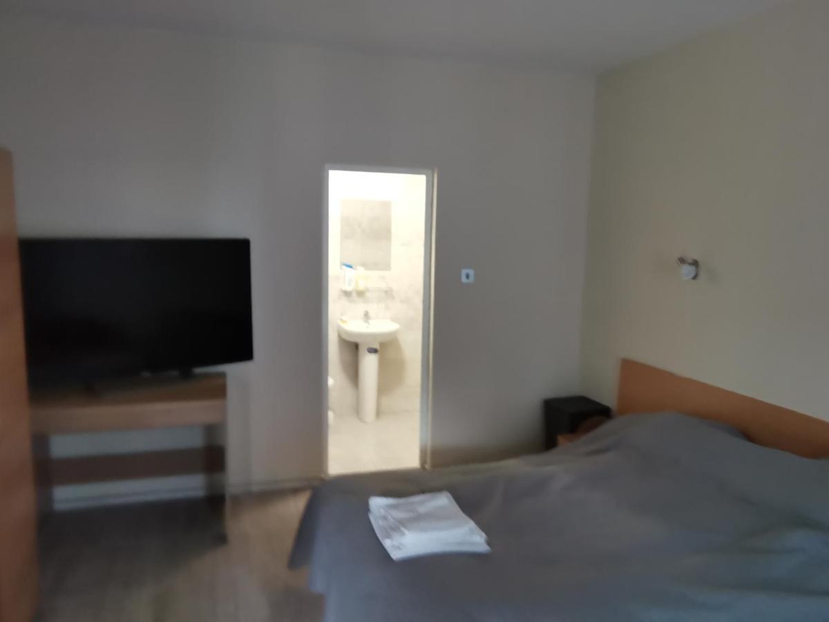 Hotel Zora ヴィディン エクステリア 写真