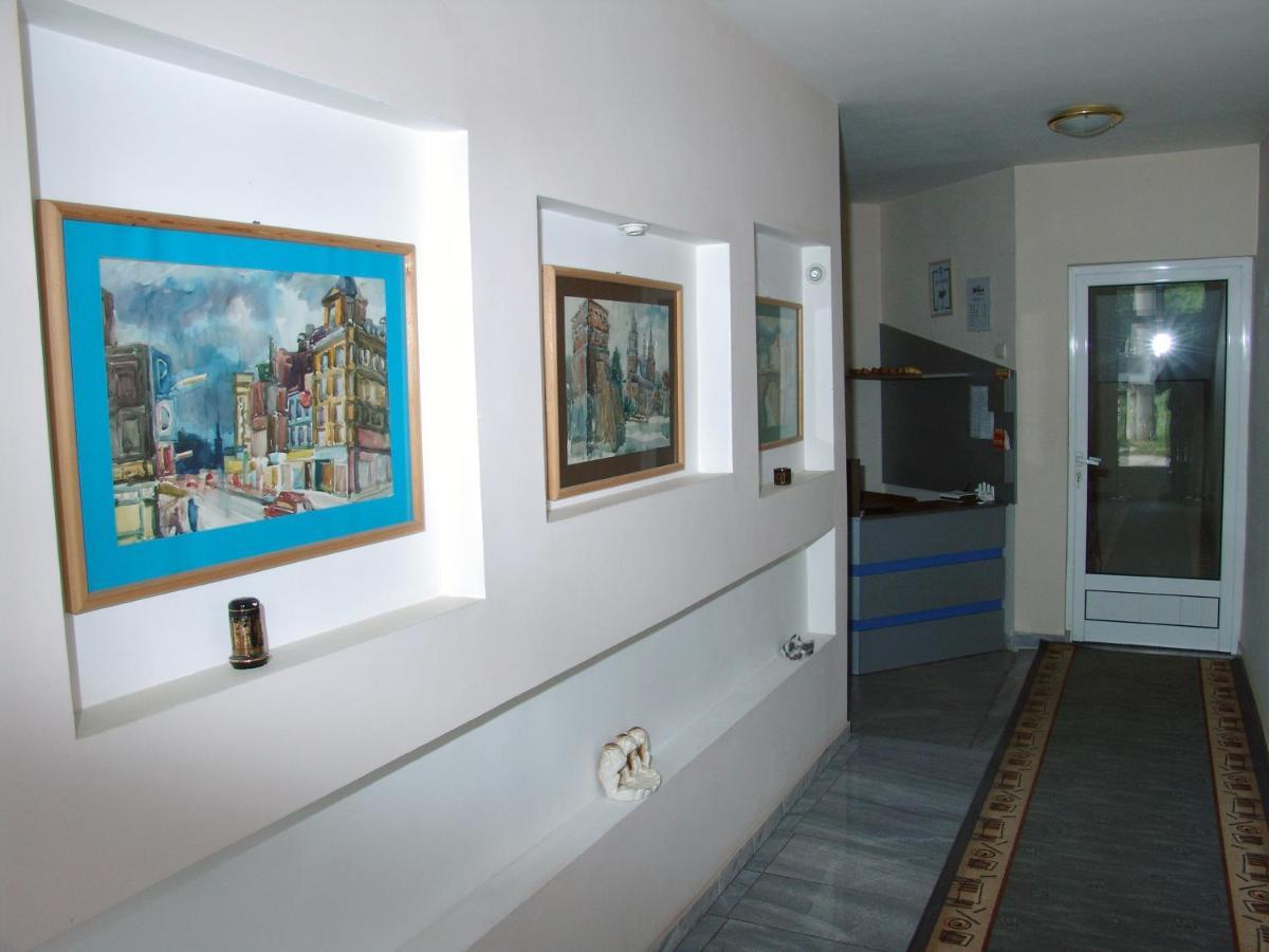 Hotel Zora ヴィディン エクステリア 写真